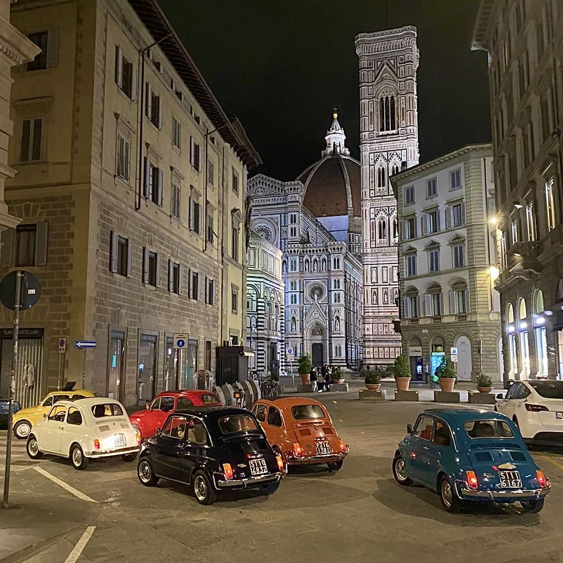 Florence By night – Night magic with Fiat 500!